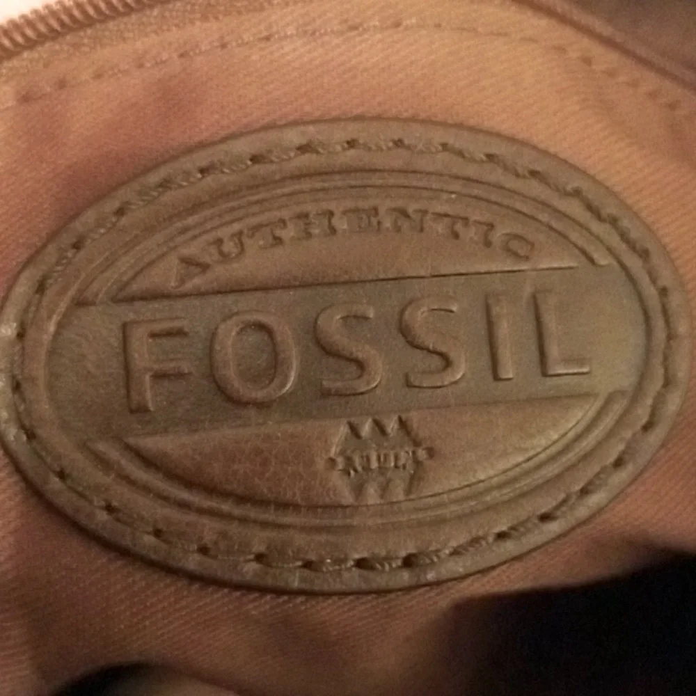 Fossil reddish brown